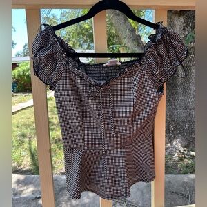 Stylish Off-Shoulder Gingham Top